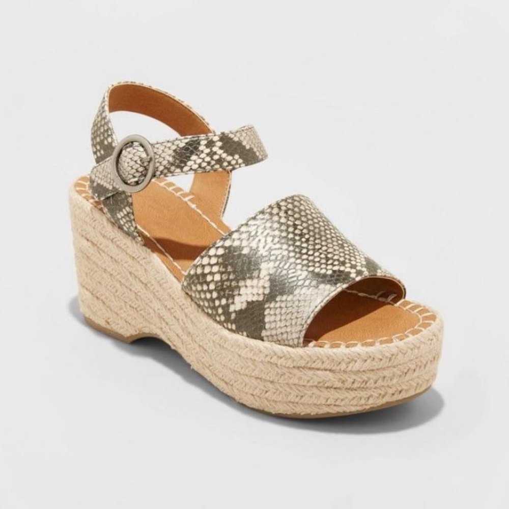 NEW Universal Thread Snake Print Espadrille Wedge Size 7